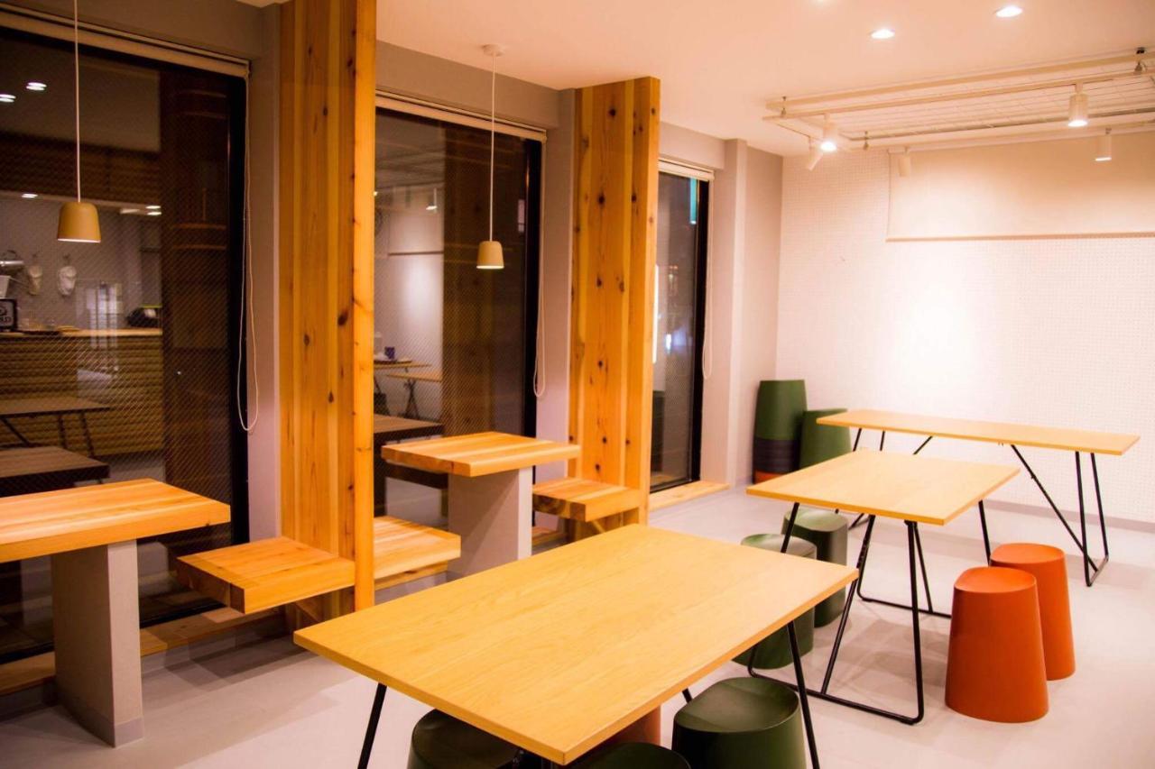 Отель Motomachi House X Cafe Хакодате Экстерьер фото